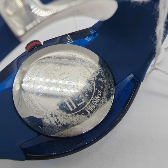 - GUCCI ELECTRIC BLUE WATCH ⌚️ 💙 - Picture 9 of 9